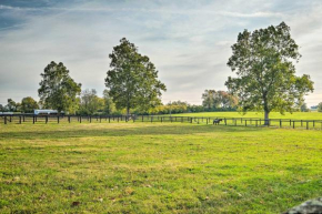 Horse Farm Hideaway about 6 Mi to KY Horse Park!